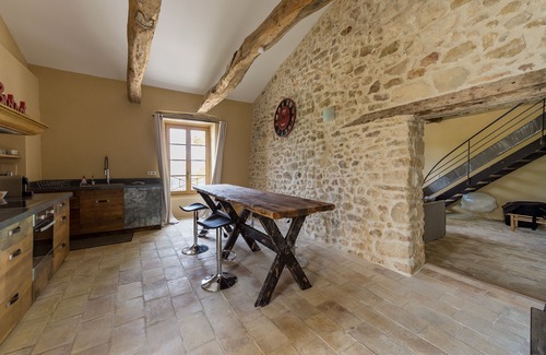 Verfeuil Apartment | Gîte Pélisse, charming gîte for 4 people in a large wine estate