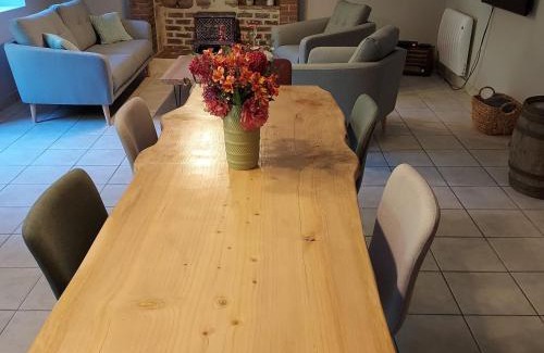 Saint-Georges-de-la-Couee House | Gîte paisible, tout confort avec grand terrain, garage, Wi-Fi, proche du Mans et de la vallée du Loir - FR-1-410-394