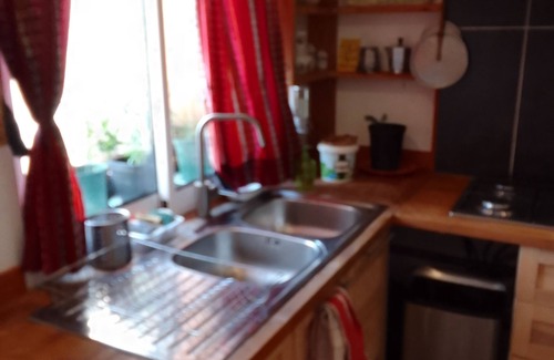 Sarras House | Gîte Plein Ouest en Zone Naturelle, vue Imprenable