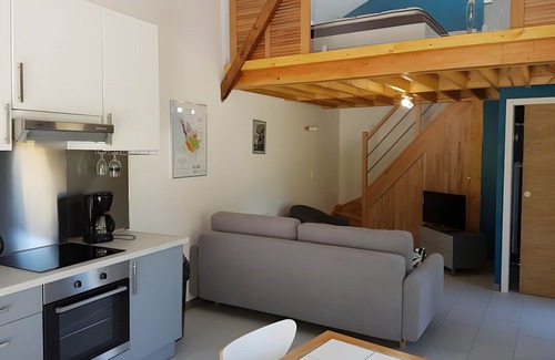 Baron House | Gîte Tulipier - La Grange aux Arbres