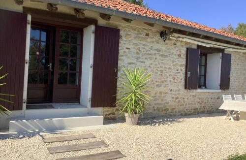 Le Grand-Madieu House | Gîte vallée magique Panissaud