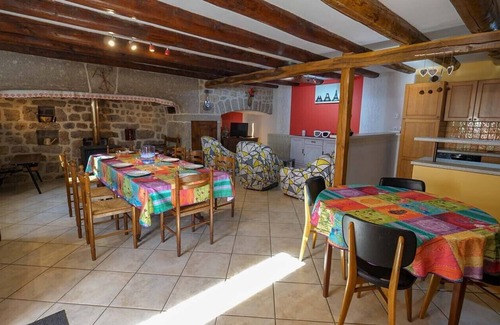 Albaret-le-Comtal House | Gîtes de France 11 people in Le Teil