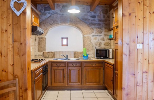 Chaulhac House | Gîtes de France 6/7 people 3 bedrooms