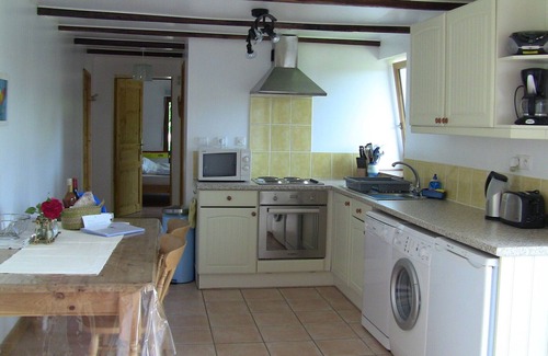 Melgven Cottage | Gîtes in peaceful setting, heated pool, river, near Pont Aven Concarneau beaches