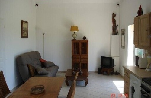 Querciolo Cottage | g ^ te de France 3 épis, 3 *, by the sea with swimming pool, meadow and animals, wifi