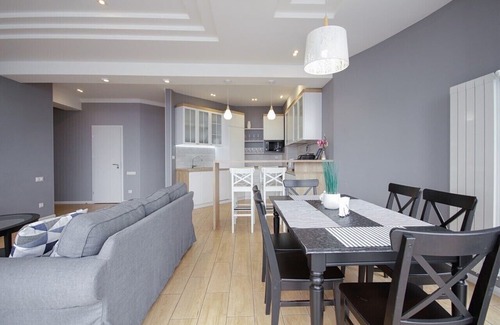 Arcadia Apartment | Gagarin Plaza Apartment in Prymors'kyi district
