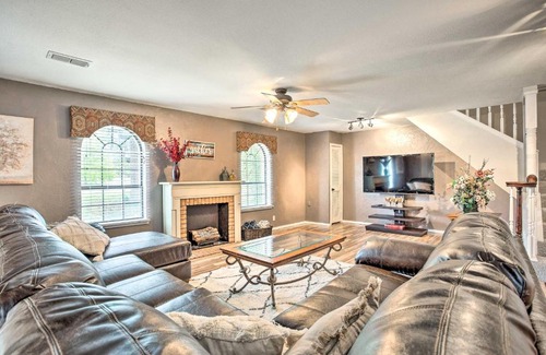 Gainesville House | Gainesville Home with Outdoor Oasis, 16 Mi to Lake