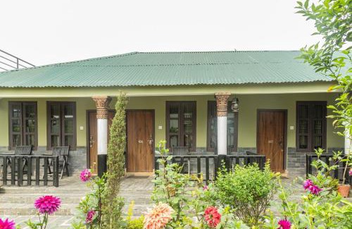 Sauraha Resort | Gairibari Resort