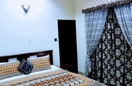 Gulshan-E-Jamal House | Galaxy Inn - Near Aga Khan Hospital Branch
