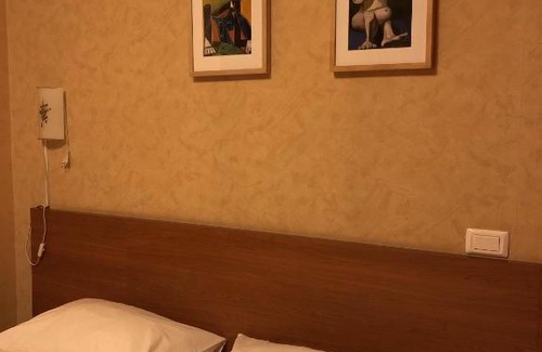 Leninskiy rayon Hotel | Galereya Hotel