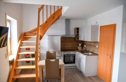 Treffelstein Apartment | Galerie Wohnung für 3 Personen in Seenähe
