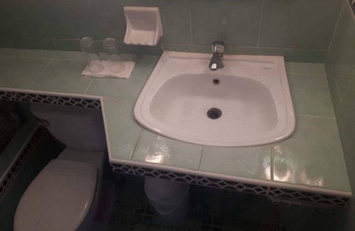 Moron Bed & Breakfast | Galvez B&B