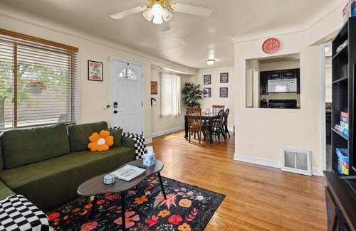 Drayton Plains House | Game House in Royal Oak w/Tiki Hut Dog Friendly!