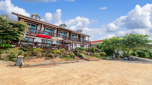 Ganghwa House | Ganghwa Badabit pension