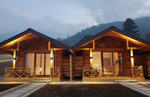Phobjikha Valley Hotel | Gangtey Pinewood Resort
