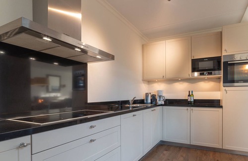 Colijnsplaat House | Ganuenta by Interhome