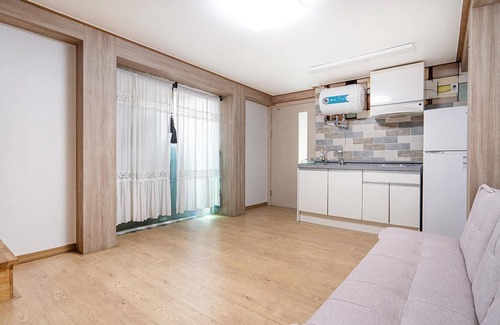 Sang House | Gapyeong Heritage Pension