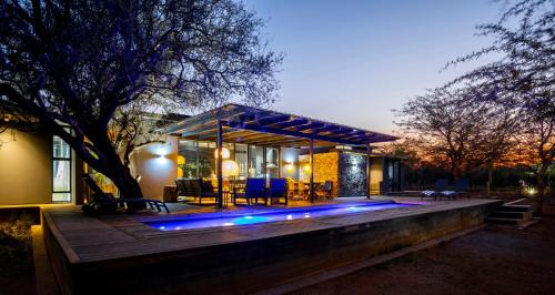 Golders Green Villa | Garangani, Self-Catering Villa at Buffelshuis Safari Camp