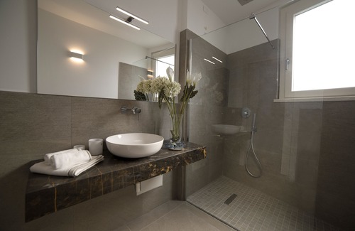 Peschiera del Garda House | Garda Room