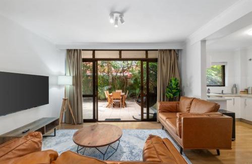 Cremorne Apartment | Garden Apartment with Large Outdoor Areas.