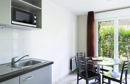 Marcy-l'Etoile Apartment | Garden & City Lyon Residence - Marcy l'Etoile * - 3 room Duplex 6 people