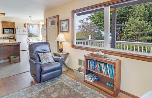 Yachats House | Garden Cottage (By the Sea)