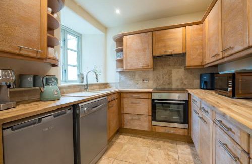 Kendal House | Garden Cottage
