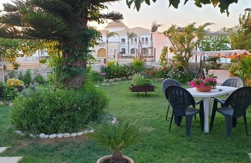 Anissaras House | GARDEN