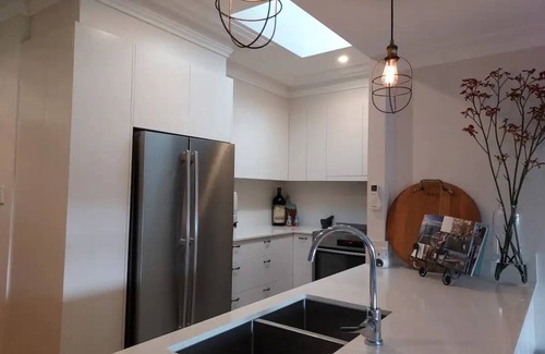 Doonside House | Garden of Eden Boutique Cottage and Spa