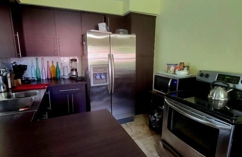 Golden Glades House | GARDEN PLACE MIAMI
