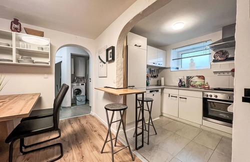 Drassmarkt Apartment | Garden Suite by Interhome