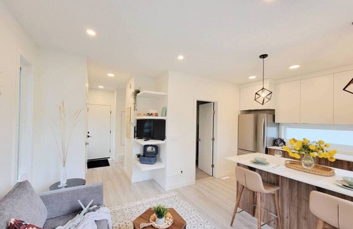 West Edmonton House | Garden Suite - Close to Downtown