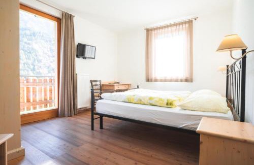 Lenzumo Bed & Breakfast | Garnì dal Mozat