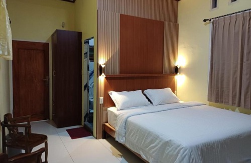 Tuk Tuk House | GAROGA Guest House