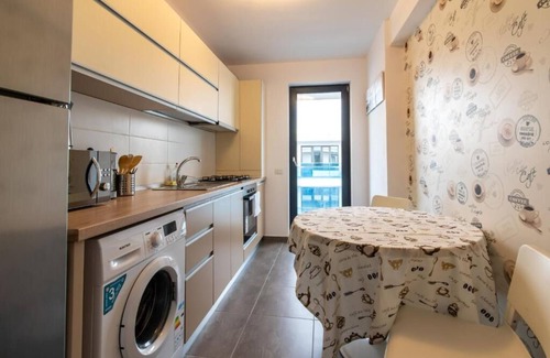 Otopeni Apartment | Garsoniera Amsterdam
