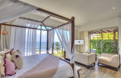 El Zonte Resort | Garten Penthouse: An Idyllic, Oceanfront Retreat