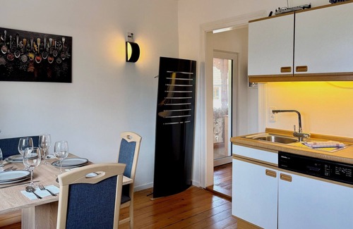 Nonnenhorn Apartment | Gärtnerhäusle vacation apartment - charming vacation apartment close to the lake