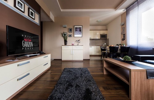 Gyor Hotel | Garzon Pláza