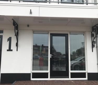 Urk Apartment | Gastenverblijf de paddestoel