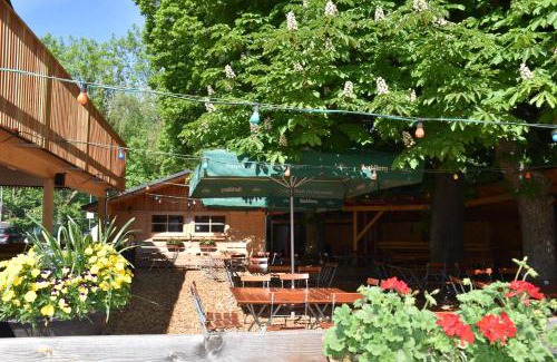 Oberdorla House | Gasthaus und Pension Halli-Galli