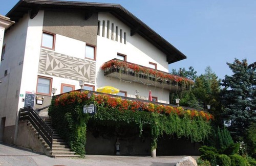 Dunkelsteinerwald House | Gasthof Marchhart