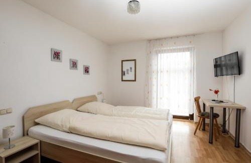 Tegernheim House | Gasthof/Pension Götzfried