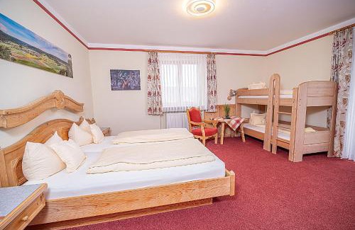 Kipfenberg Hotel | Gasthof Schneiderwirt, Kipfenberg OT Hirnstetten