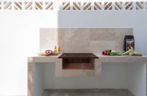 Tulum House | Gated Private Townhome-3 Bedrooms 6 Guests-Non-Heated Jacuzzi-Centrally Located