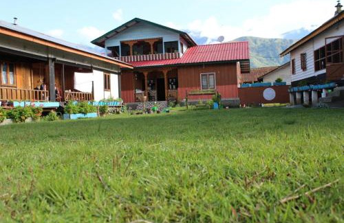 Along House | Gayboos Homestay