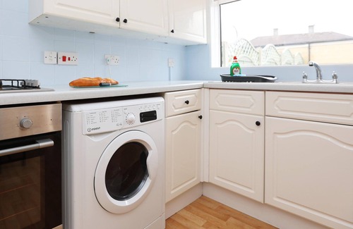 Newton St Loe House | 3Bed, 20% Disc For Monthly Stays, Contractors
