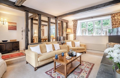 Llanfoist Cottage | 4 bedroom accommodation in near Abergavenny & Crickhowell