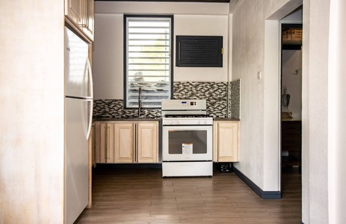 Argyle Apartment | One of the best locations on the island!!