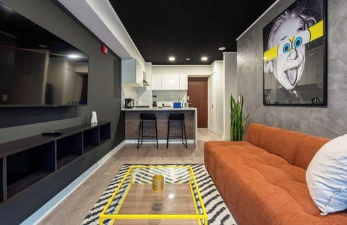 Barranco Apartment | geko| Madness 1BR, cool apt + pool in Barranco