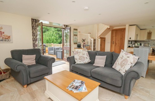 Pentrefelin Cottage | GELLI BARN, family friendly, with open fire in Llandeilo